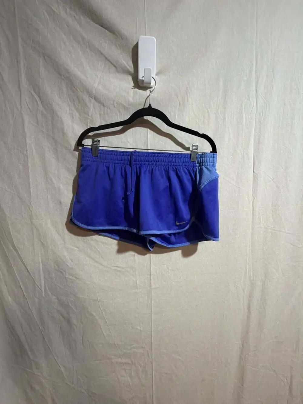Nike Women's Dri-FIT Tempo Running Shorts Blue Medium